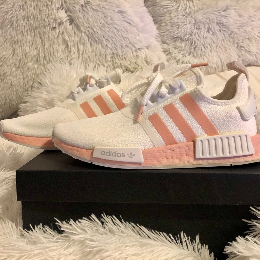 NEW Adidas NMD R1 White Vapour Pink White
